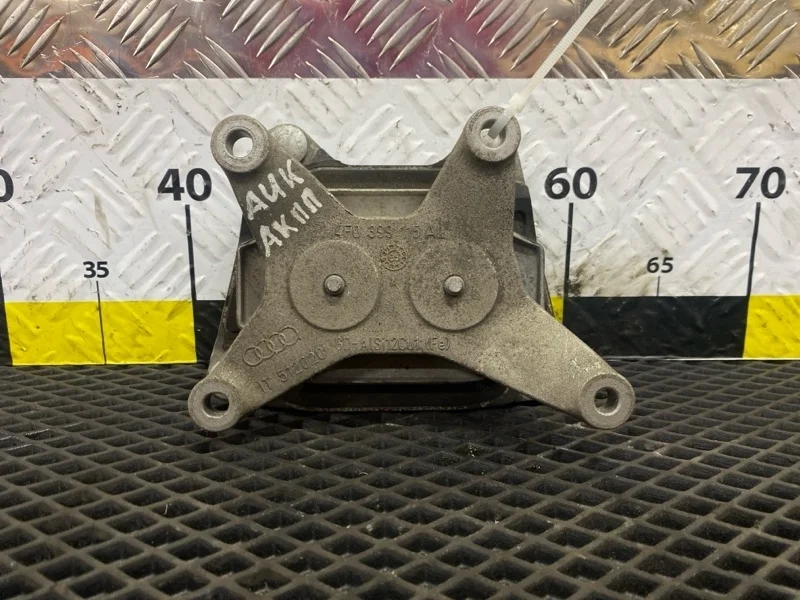 Подушка АКПП Audi A6 2005 4F0399115AL C6 AUK 3.2