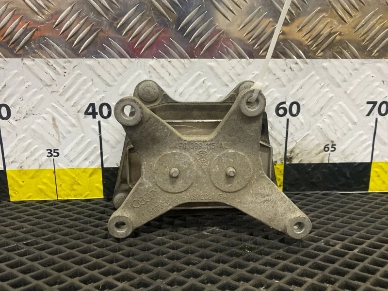 Подушка АКПП Audi A6 2005 4F0399115AL C6 AUK 3.2