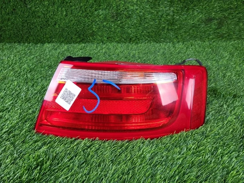 Фонарь задний Audi A5 2008 8T0945096 8T CALA 3.2, правый