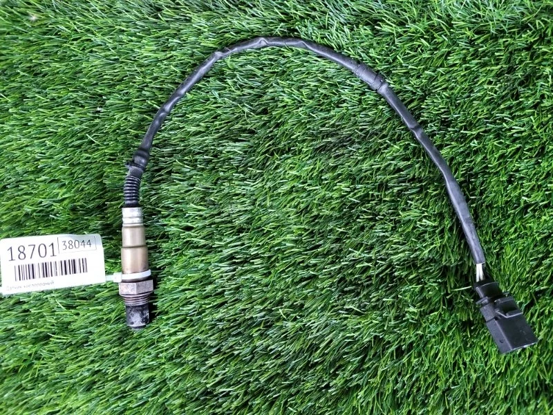 Датчик кислородный Volkswagen Tiguan 2011 06J906262 5N CCZ 2.0T