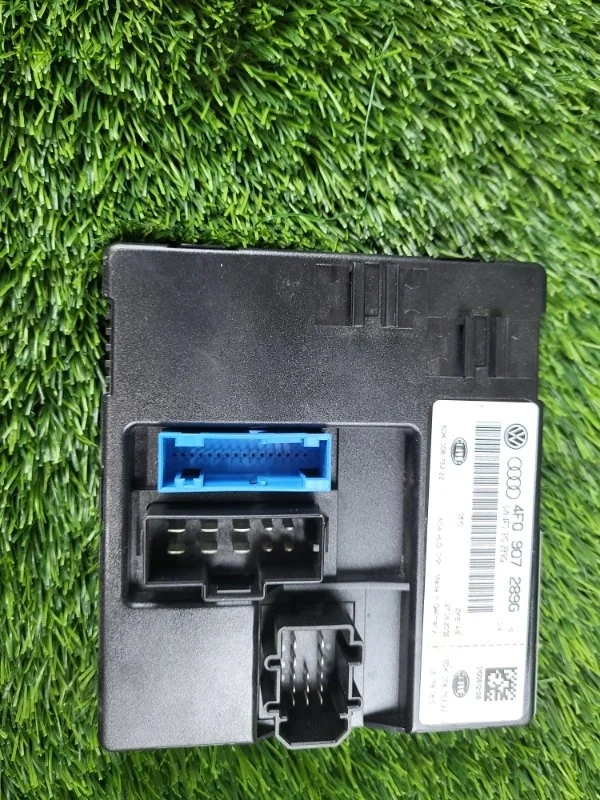 Блок комфорта Audi A6 2005 4F0907289G C6 AUK 3.2