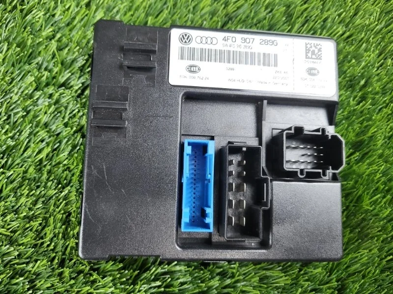 Блок комфорта Audi A6 2005 4F0907289G C6 AUK 3.2