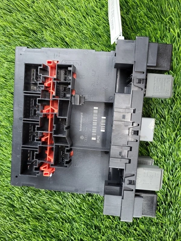 Блок комфорта Volkswagen Passat CC 2008 3C8937049E B6 CAW 2.0T