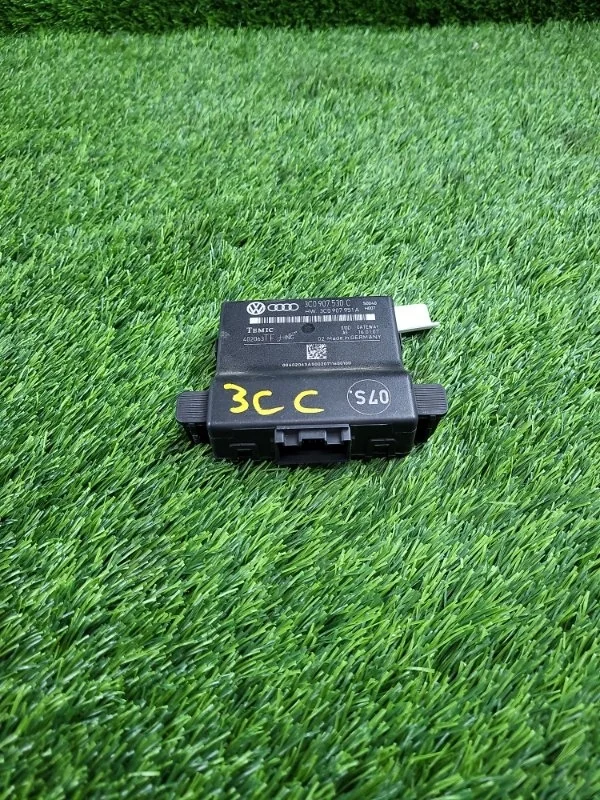 Блок интерфейс Volkswagen Passat 2008 3C0907530C B6 BZB 1.8T
