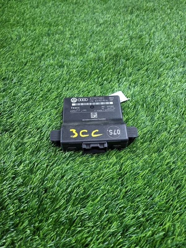 Блок интерфейс Volkswagen Passat 2008 3C0907530C B6 BZB 1.8T