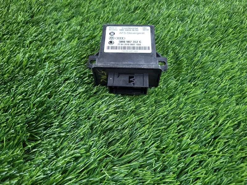 Блок управления корректора фар Volkswagen Tiguan 2012 5M0907357C 5N CCZ 2.0T