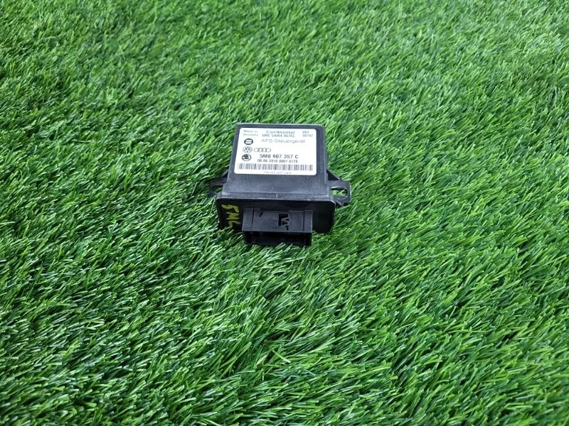 Блок управления корректора фар Volkswagen Tiguan 2012 5M0907357C 5N CCZ 2.0T