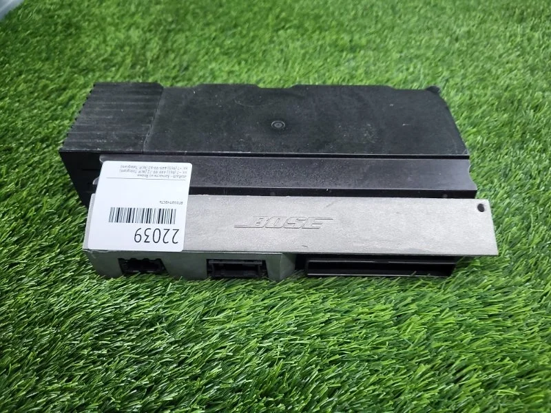 Усилитель звука Audi A6 2005 4F0035223G C6 AUK 3.2