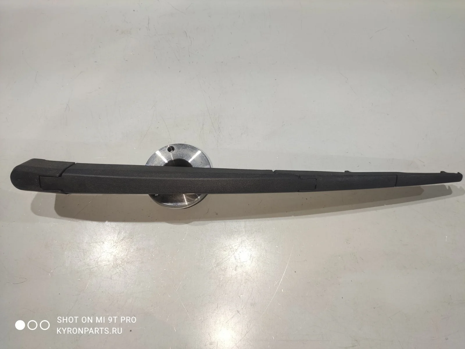 Поводок стеклоочистителя SsangYong Actyon C200