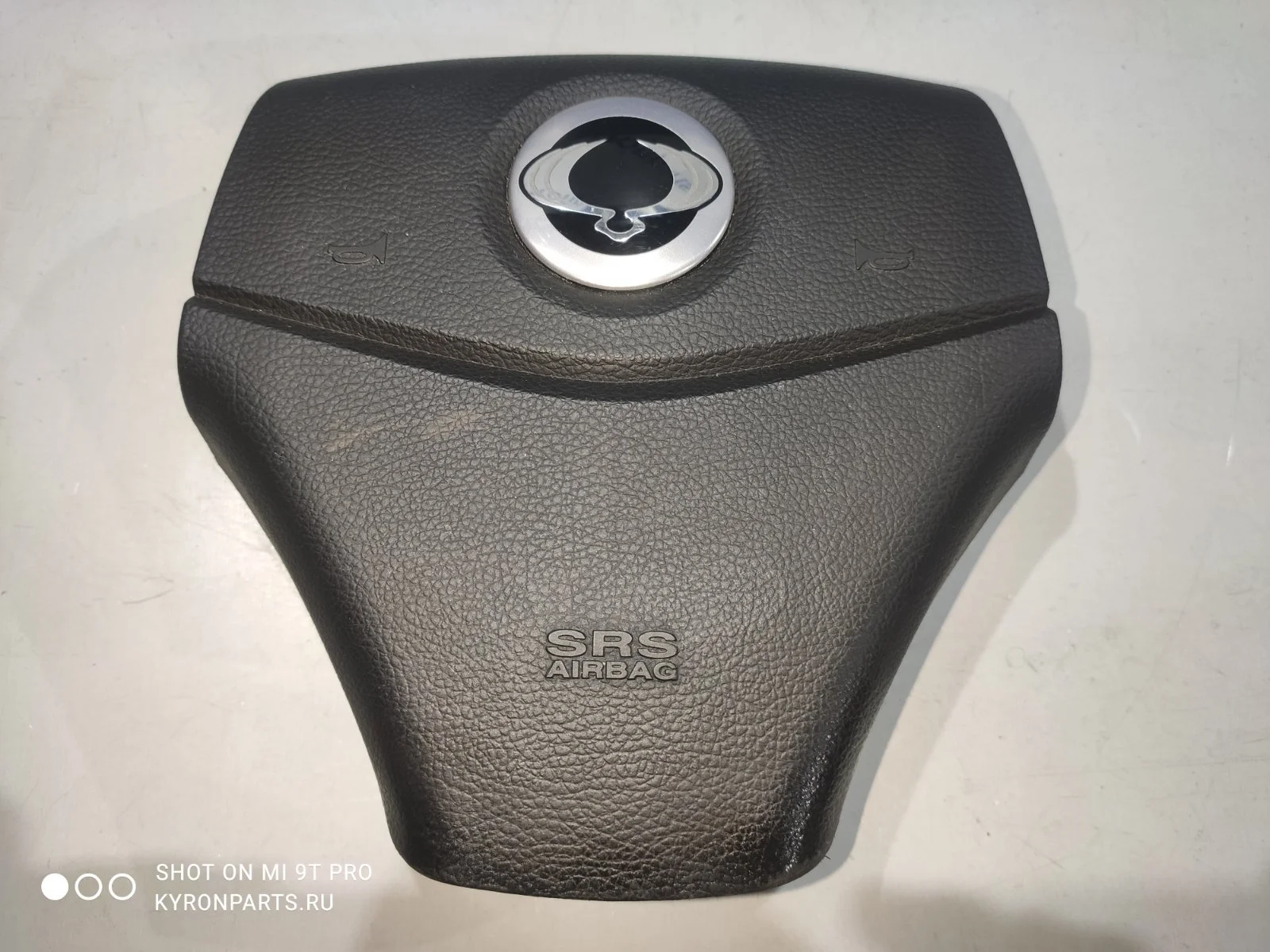 Подушка безопасности airbag водителя SsangYong Actyon C200