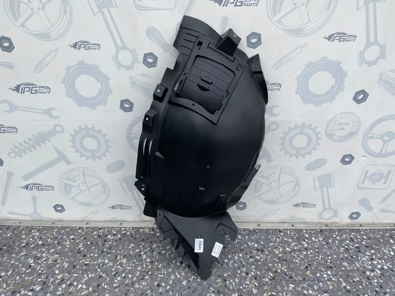 Подкрылок передний правый передняя часть Mercedes-benz GLE W166