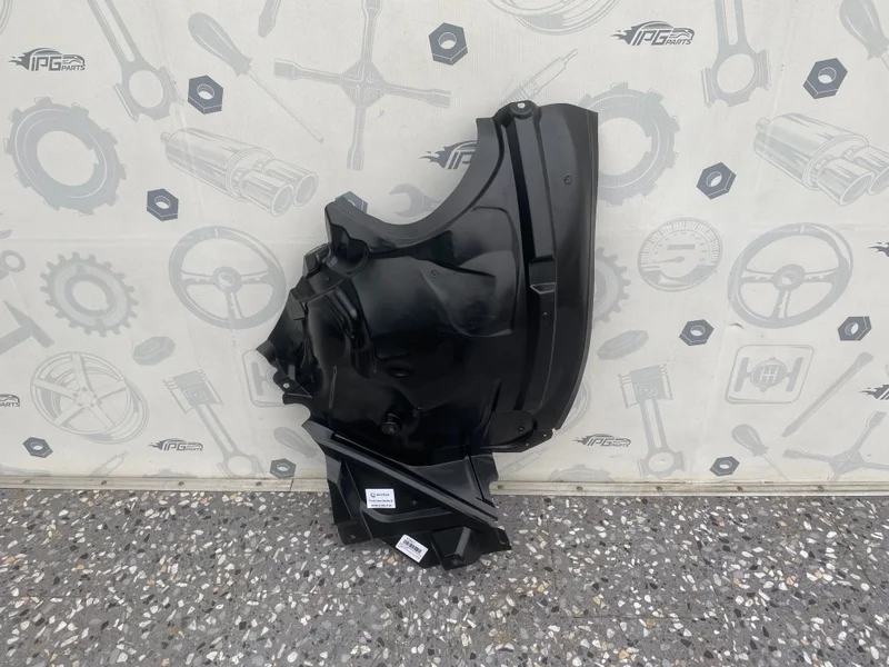 Подкрылок передний правый задняя часть Mercedes-benz W212