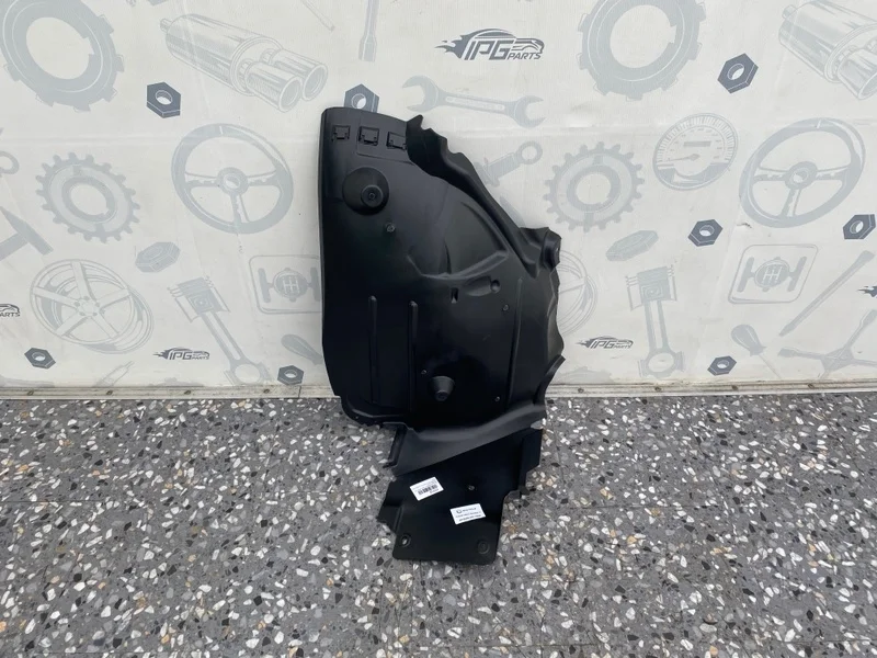 Подкрылок передний левый задняя часть Mercedes-benz W205