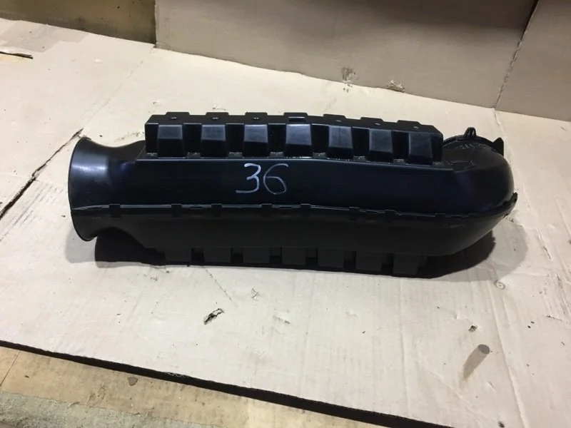 Воздухозаборник (наружный) Lexus Lx570 2017 1770938010 URJ202 3UR-FE 5.7