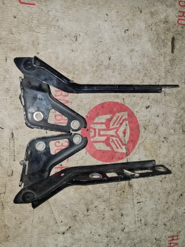 Комплект петлей капота Audi Q7 2011 4L