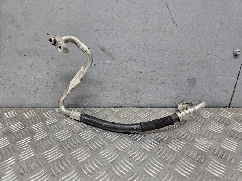 Трубка кондиционера Porsche Cayenne 958