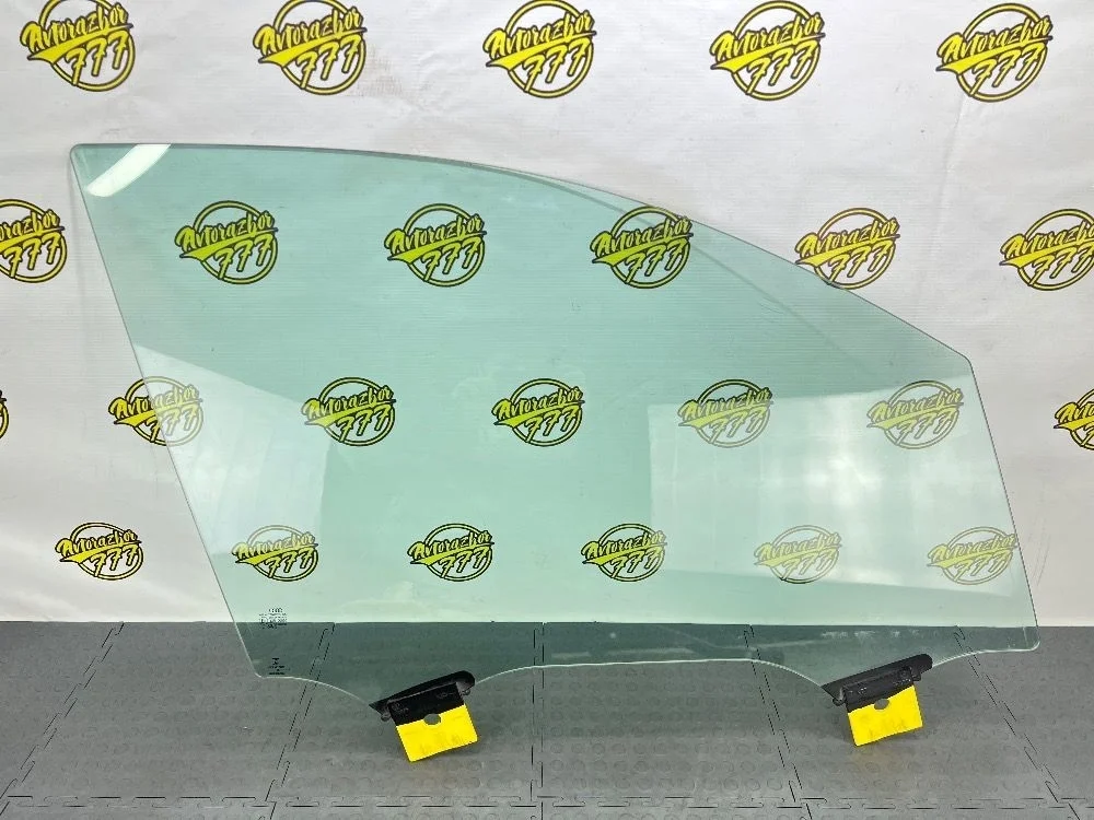 Стекло двери передней правой Audi Q7 4M (2015—2020)