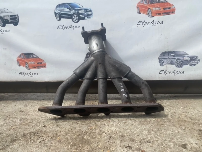 Выпускной коллектор Volvo S60 S80 V70 2005 8675253 B5244S