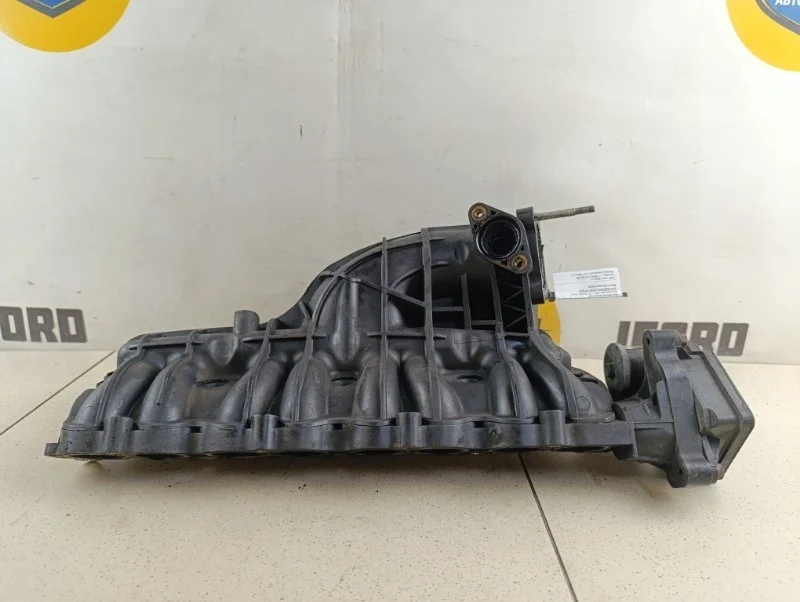 Коллектор впускной Kia Sorento 2010 XM