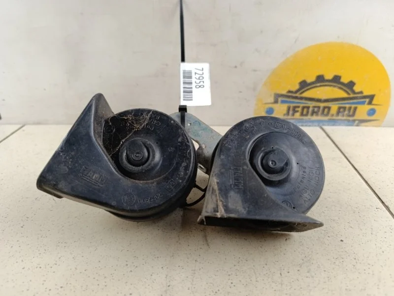 Сигнал звуковой Volvo XC90 2005 C_79