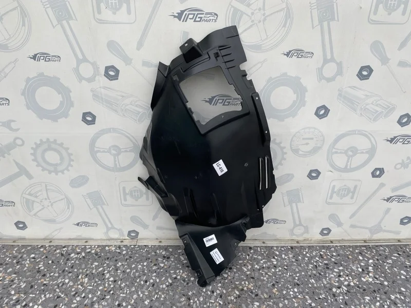 Подкрылок передний левый передняя часть Mercedes-benz GLE Coupe C292