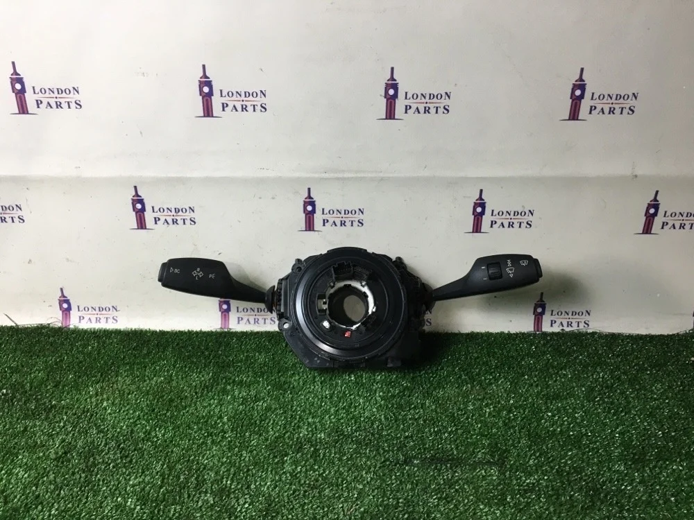 Коммутационный центр в рулевой колонке BMW X3 F25