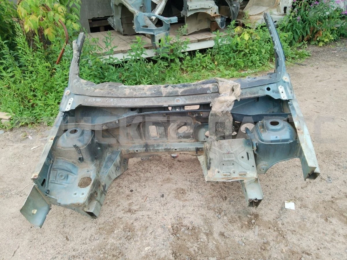 Передняя часть кузова Рено Дастер 1  HS