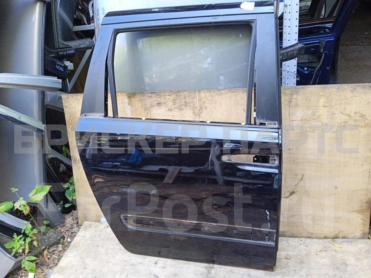 Дверь задняя правая Киа Карнивал 2