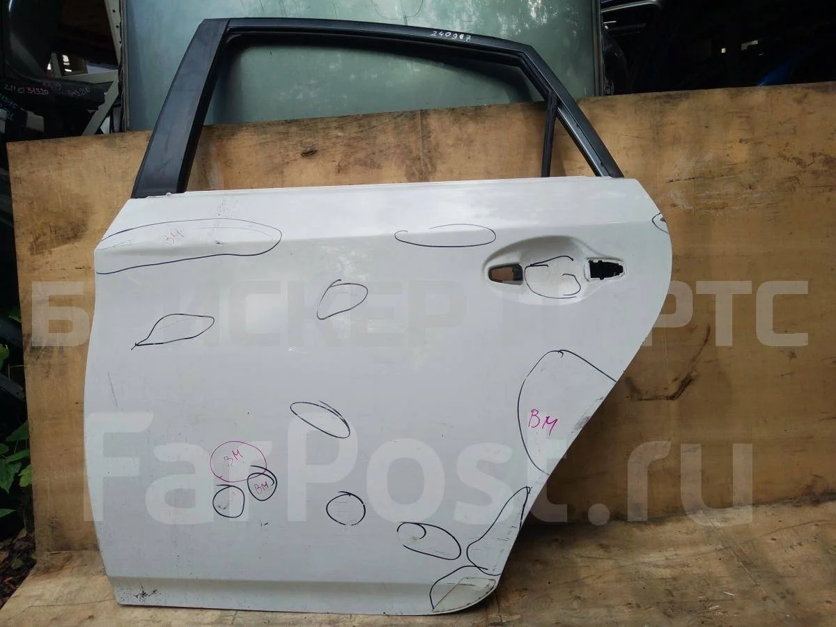 Дверь задняя левая Тойота Приус 3  (XW30)