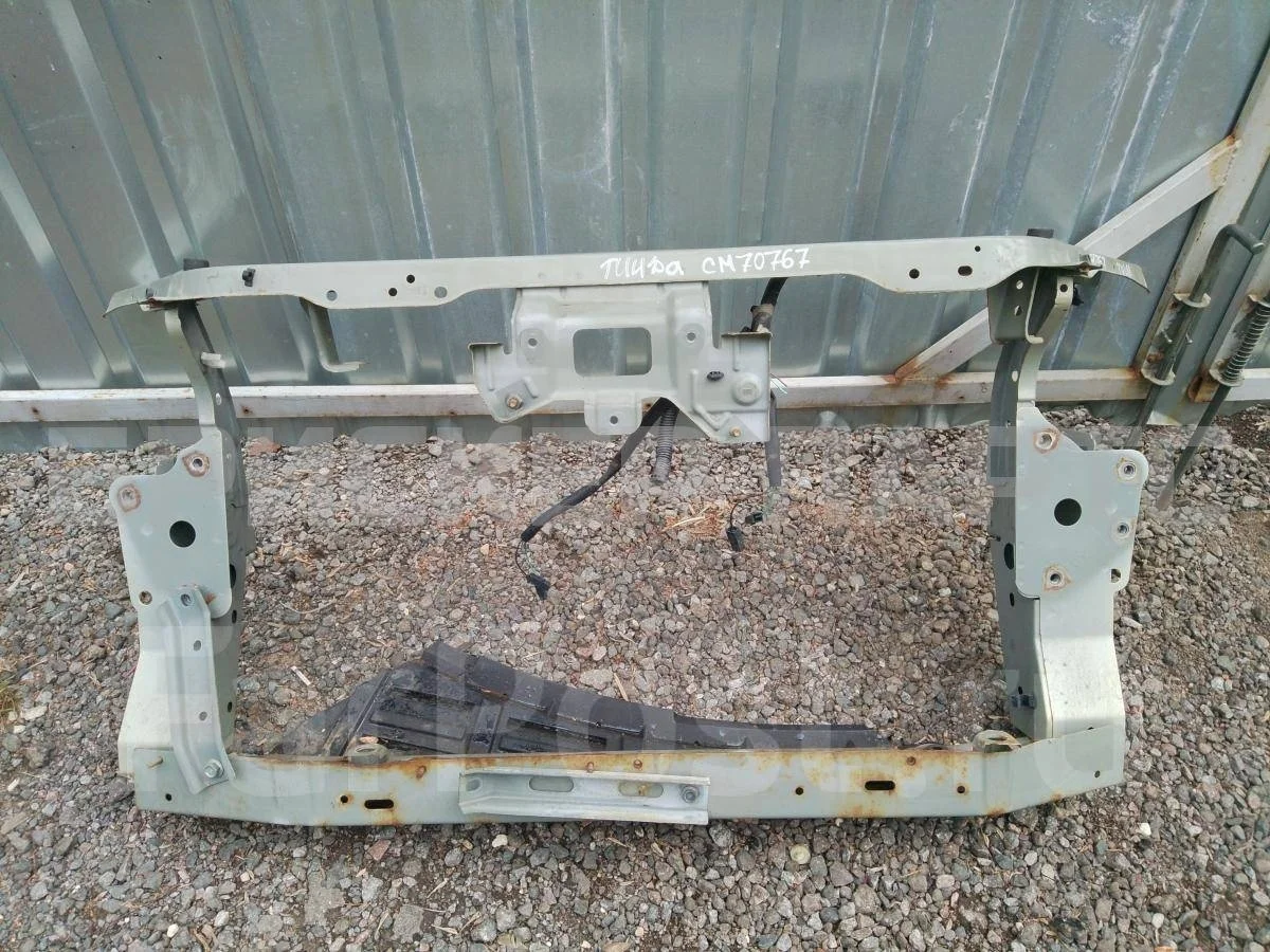 Панель передняя Ниссан Тиида 1  C11