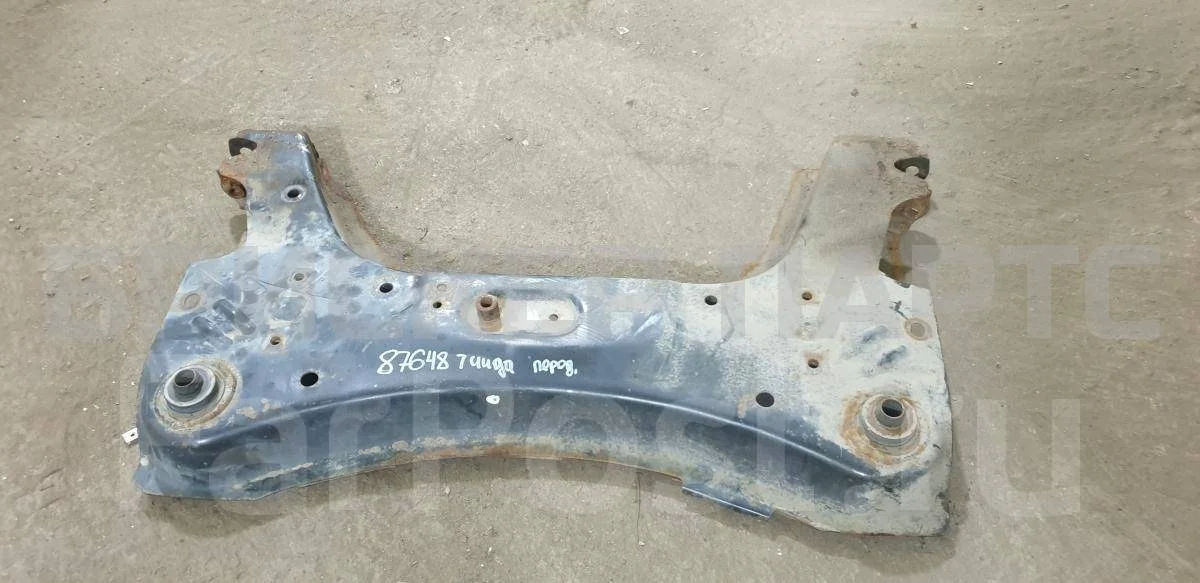 Подрамник передний Ниссан Тиида 1  C11