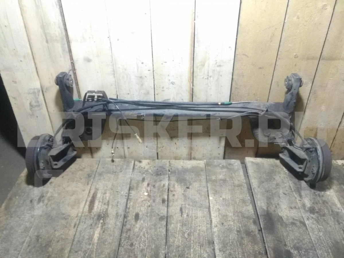 Балка задняя Рено Симбол 2