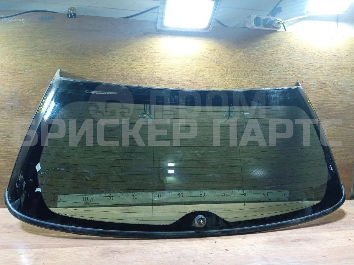 Стекло заднее Субару Легаси 4  B13