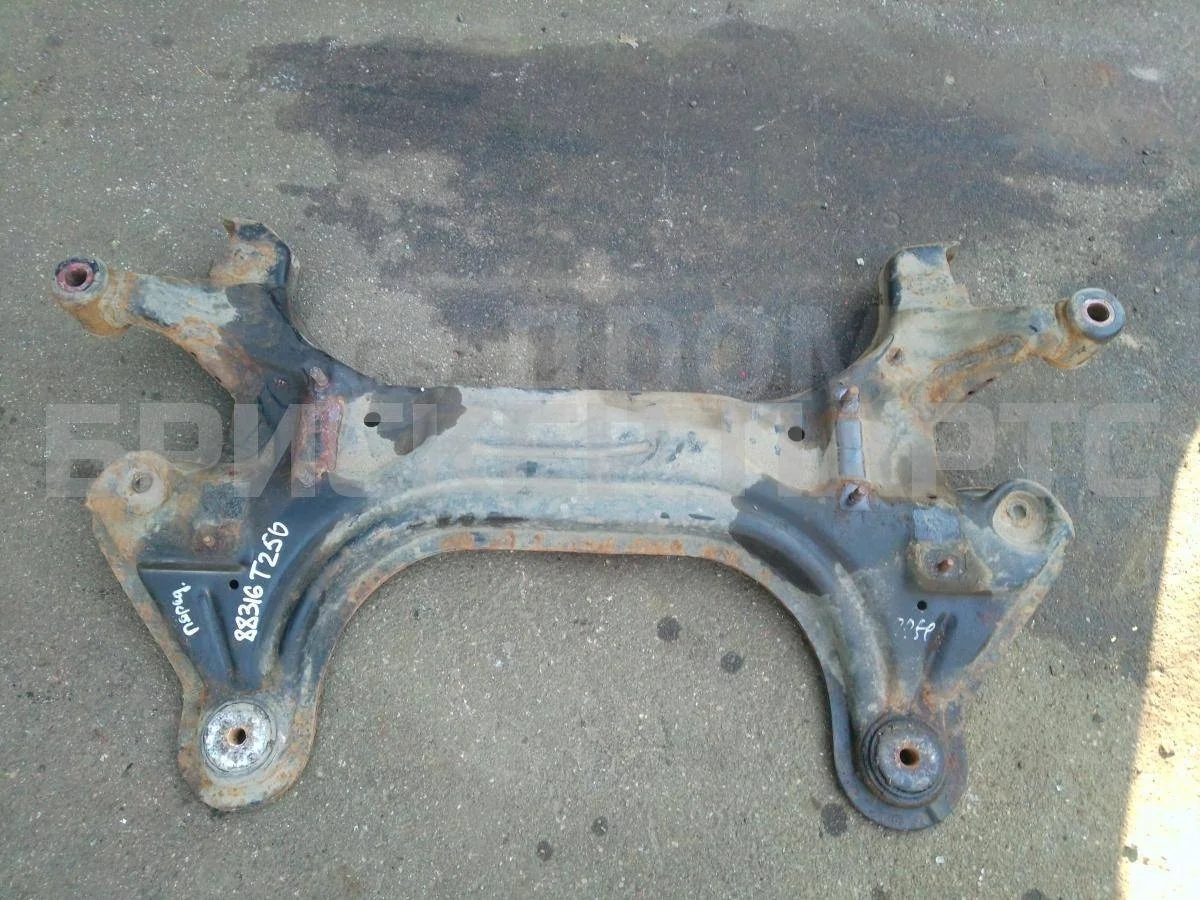 Подрамник передний Шевроле Авео 1  T250