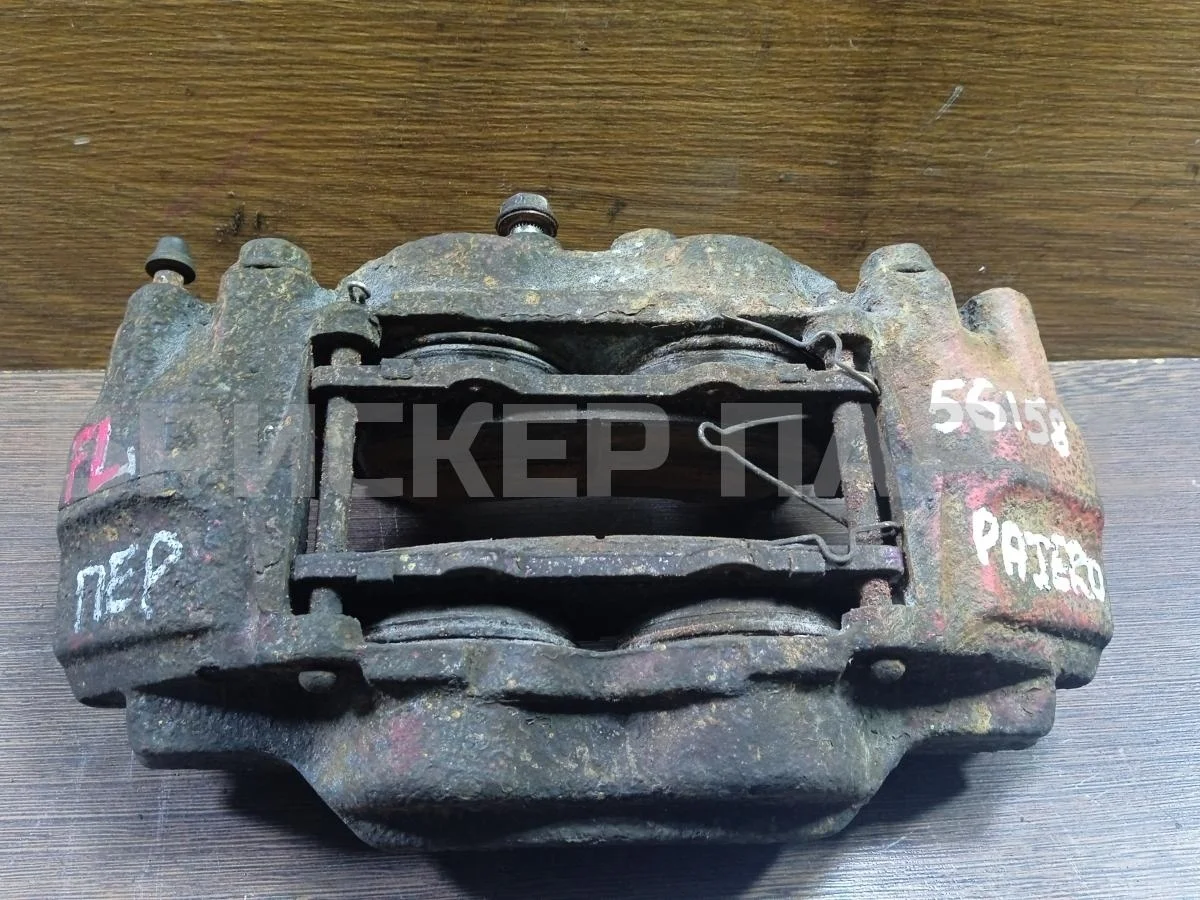 Суппорт передний Митсубиси Паджеро/Монтеро 4 (V90/V80)