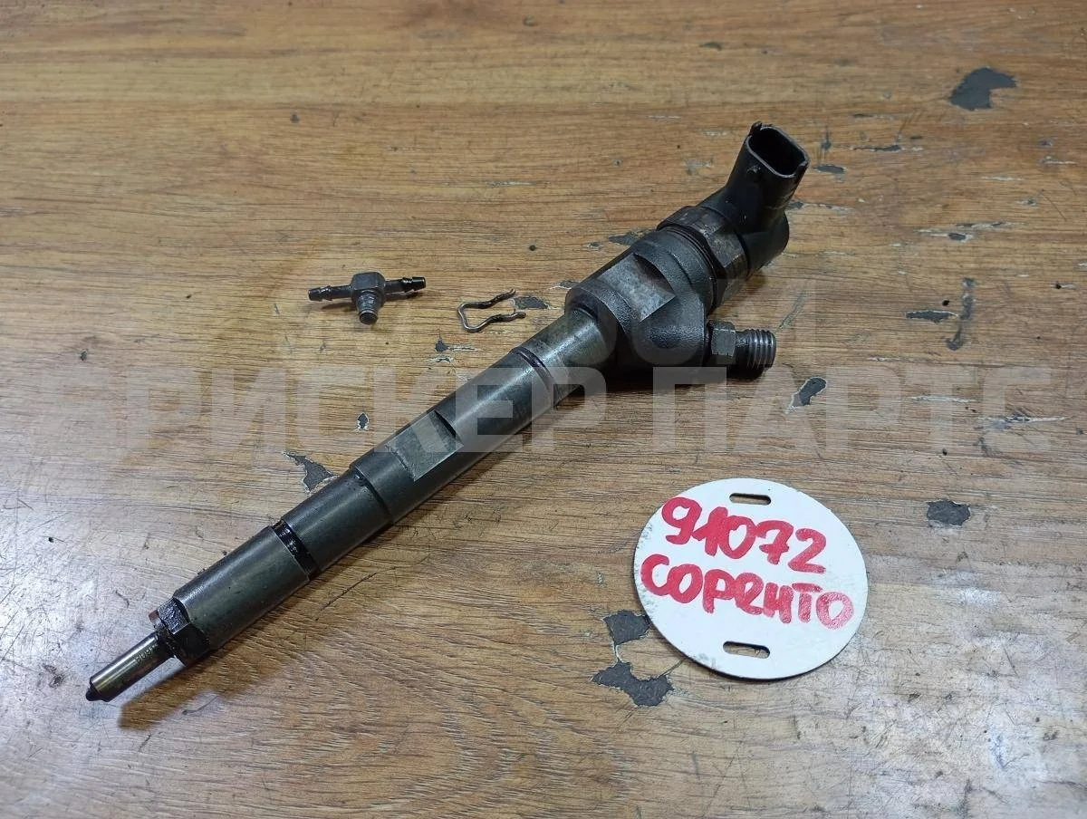 Форсунка дизельная Киа Соренто I серия рестайлинг BL