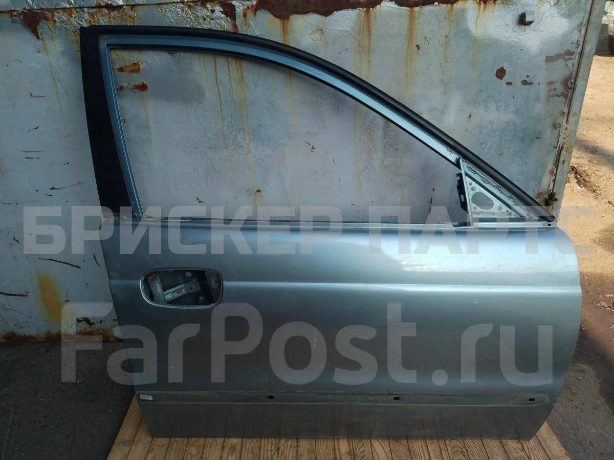 Дверь передняя правая Дэу Леганза 1  V100
