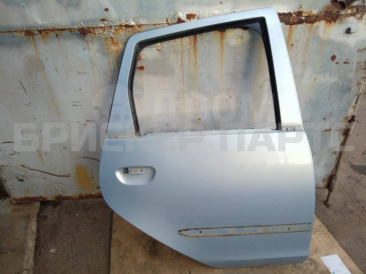 Дверь задняя правая Митсубиси Кольт 6  Z30