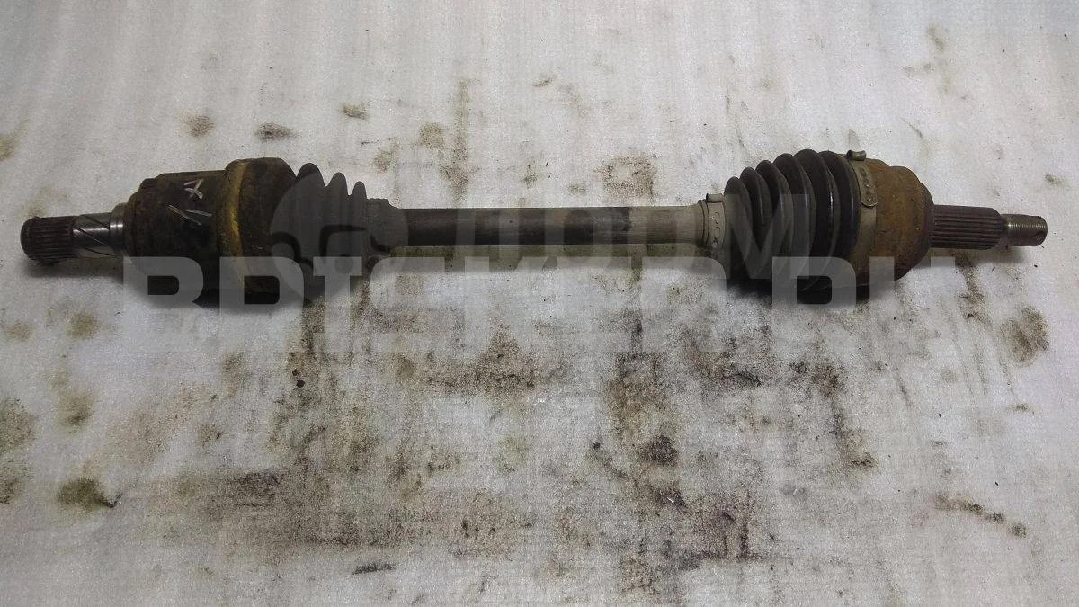 Привод (шрус) передний левый Митсубиси Лансер 10  (CX,CY)