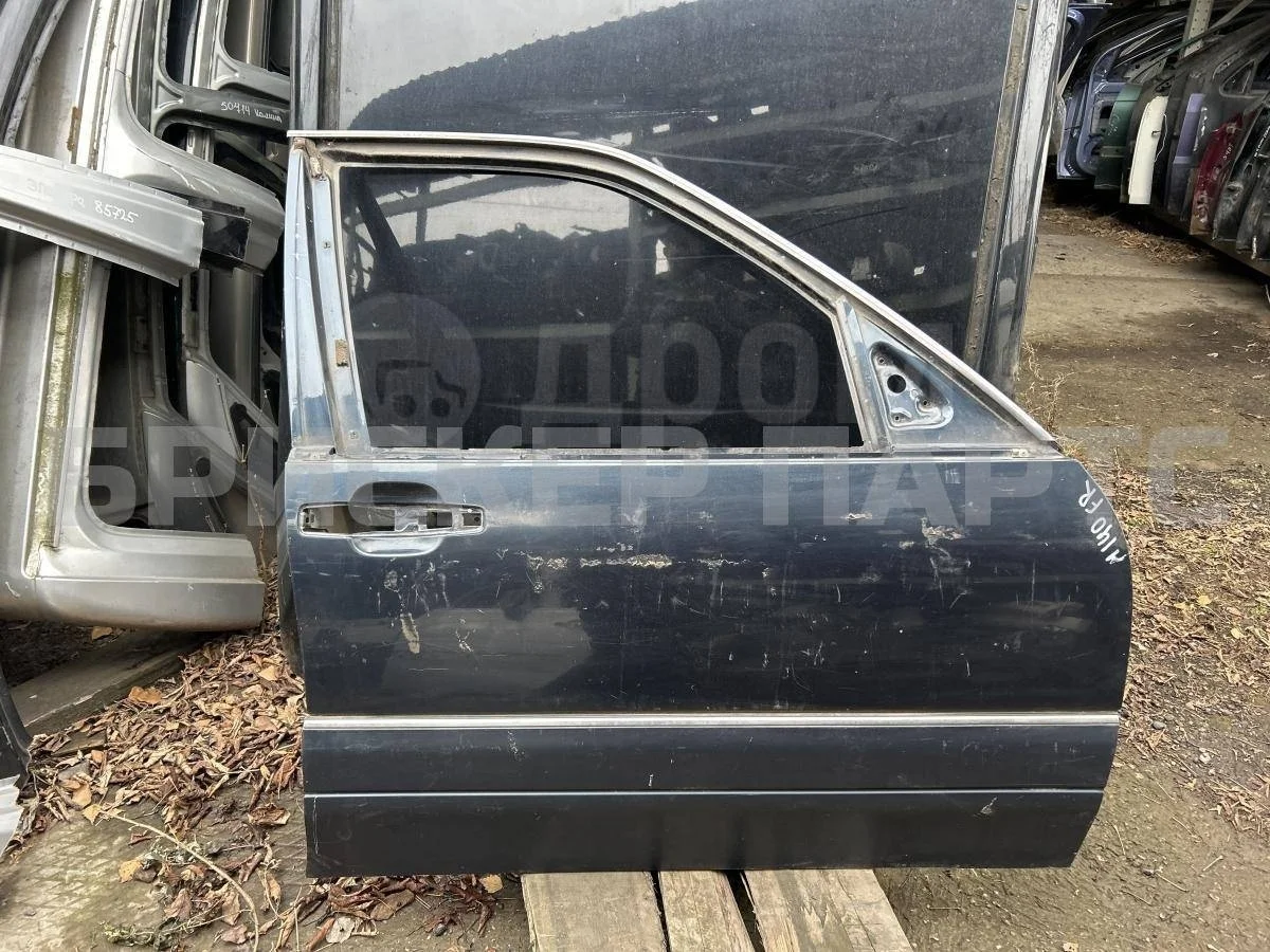 Дверь передняя правая Mercedes (Мерседес) S-класс W140
