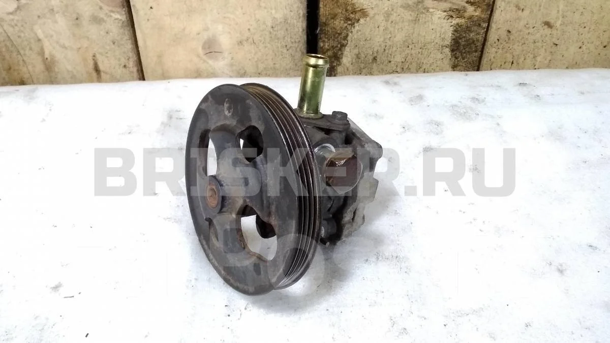 Насос ГУР Сузуки Гранд Витара 1