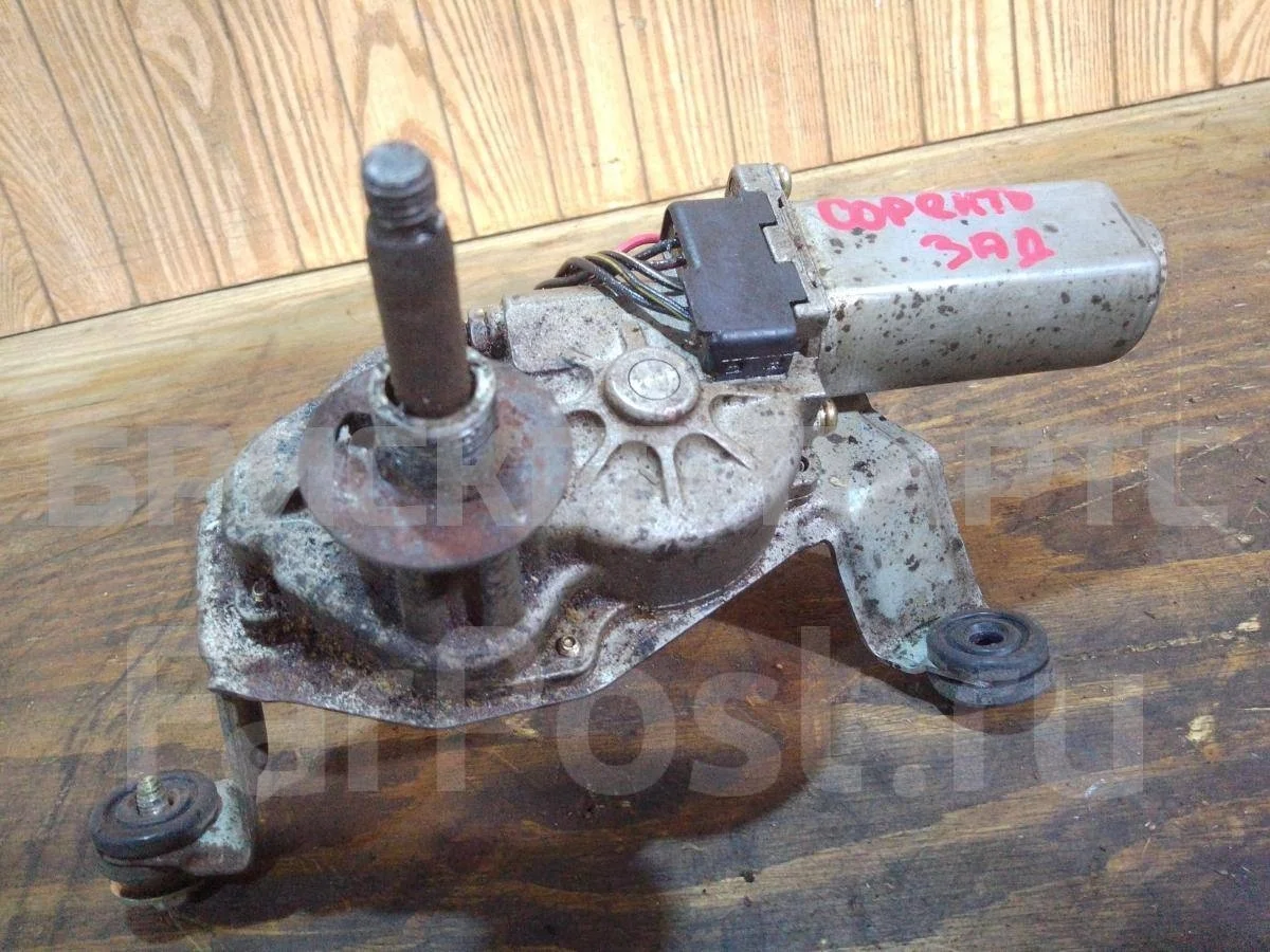 Моторчик зад. дворника Киа Соренто 1 серия BL