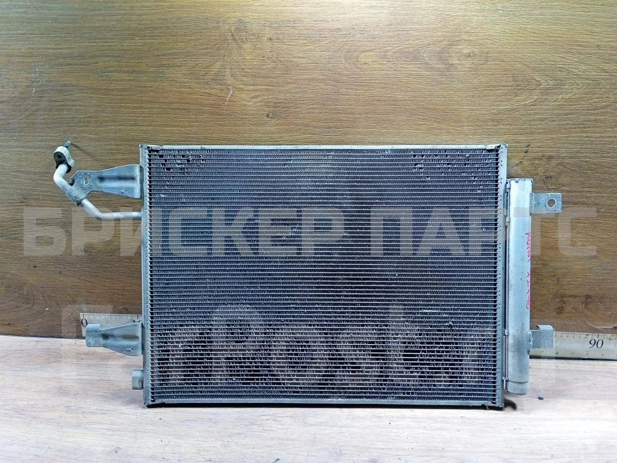 Радиатор кондиц. Митсубиси Кольт 6  Z30