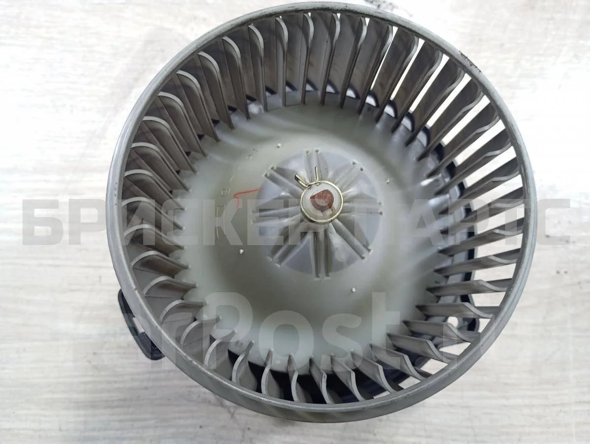 Моторчик печки, отопителя Тойота Авенсис 2 (T250)