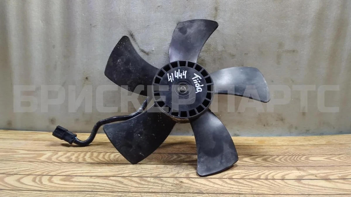 Вентилятор охлаждения Ниссан Тиида 1  C11