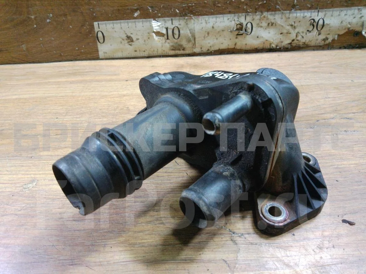 Фланец охлаждения Ленд Ровер Дискавери 3