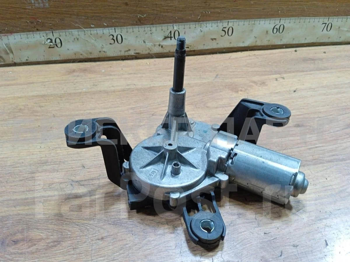 Моторчик зад. дворника Опель Астра Н