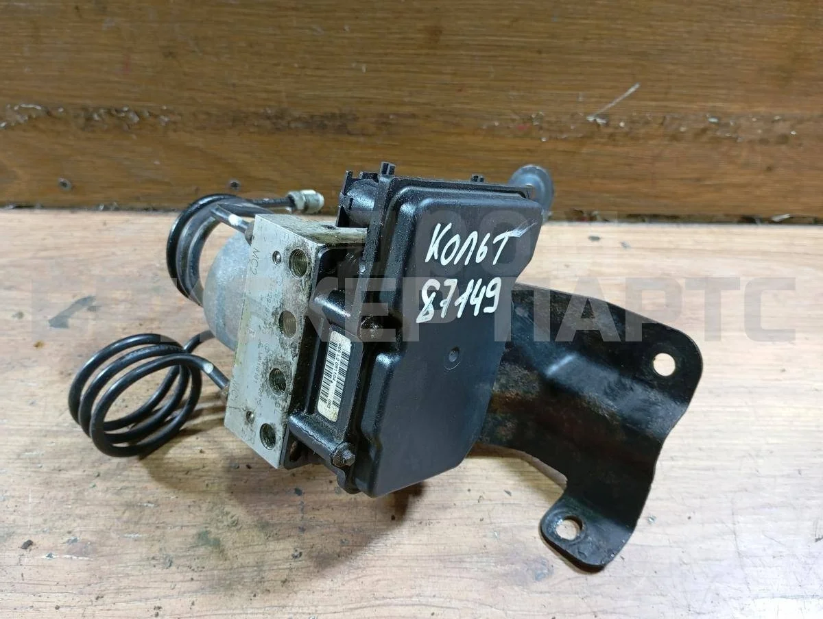 Блок, насос ABS Митсубиси Кольт 6  Z30