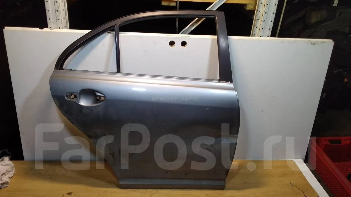 Дверь задняя правая Тойота Авенсис 2 (T250)