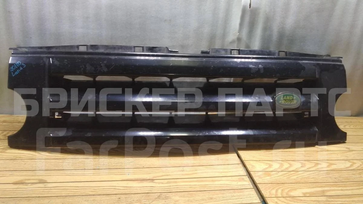Решетка радиатора Ленд Ровер Дискавери 3
